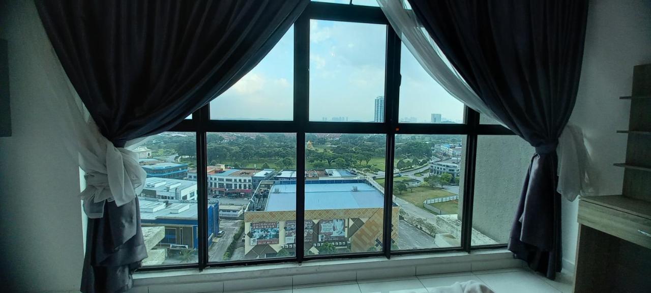 Yemala Suites At Skyloft - Johor Johor Bahru Extérieur photo